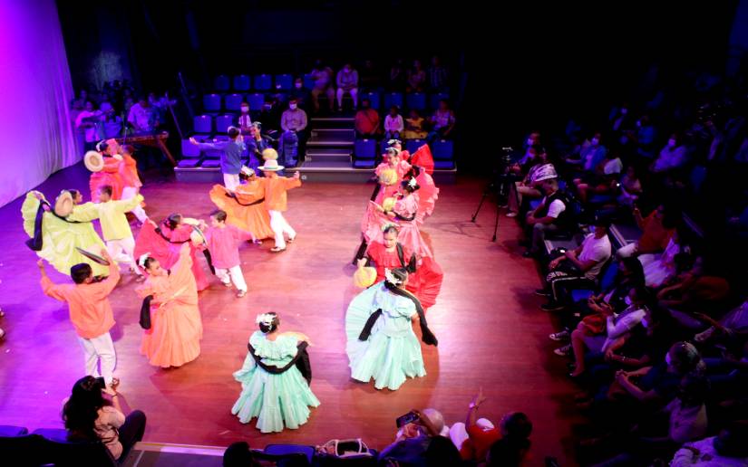 BAILE